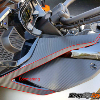 Can-am Spyder F3-Limited-Touring-Boomerang side panel insert shown in textured carbon fiber black.